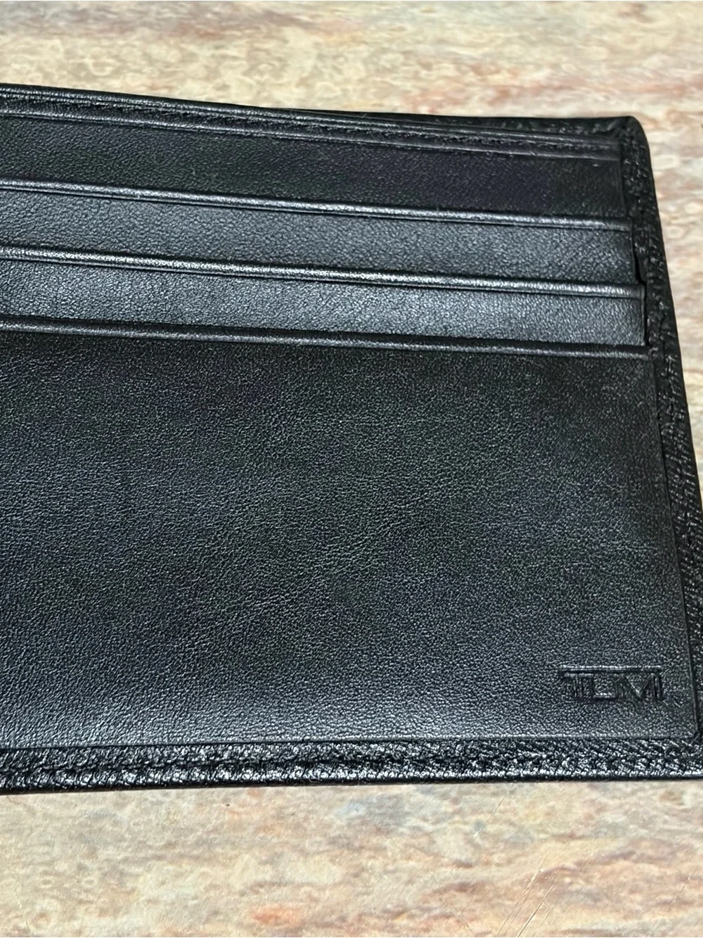 Tumi Black Double Billfold Textured Leather Card Holder/ Wallet